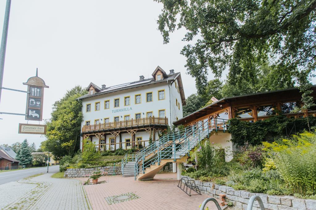 Turmvilla Bad Muskau Buitenkant foto