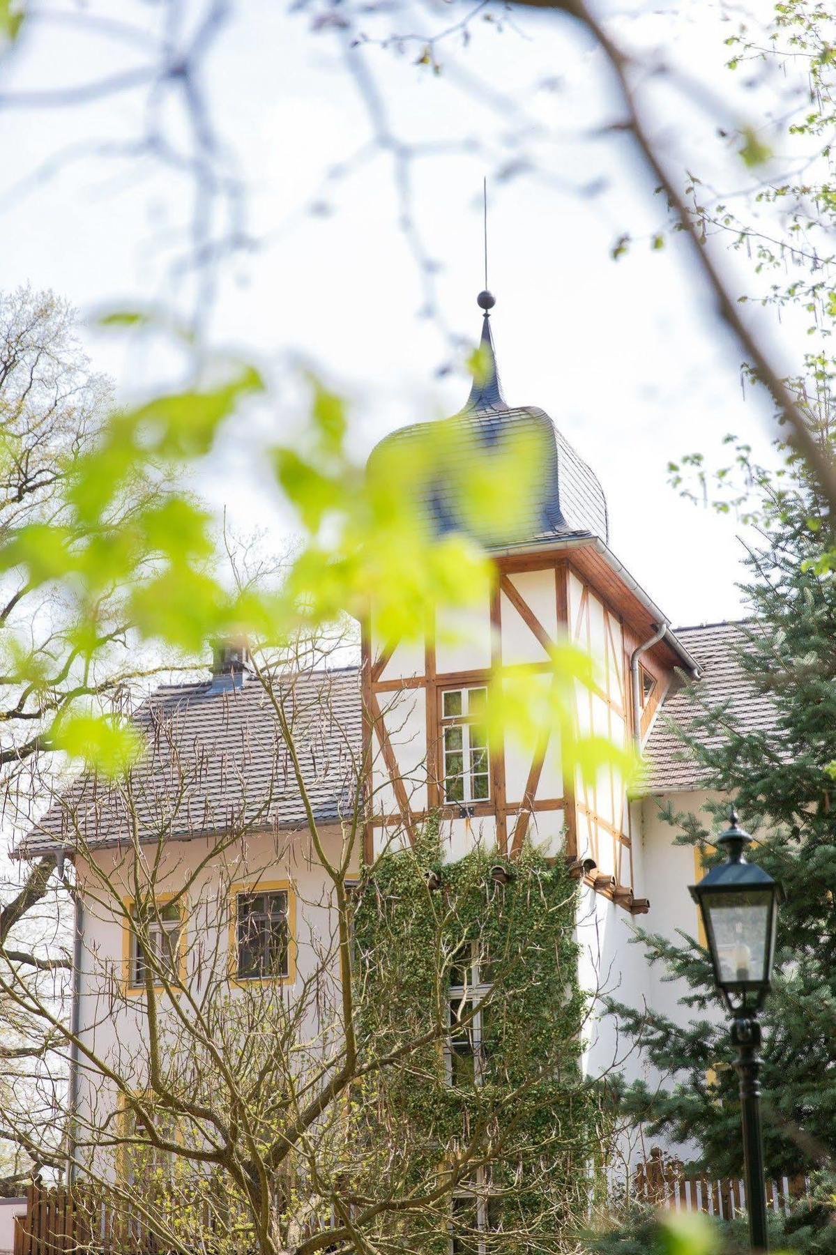 Turmvilla Bad Muskau Buitenkant foto