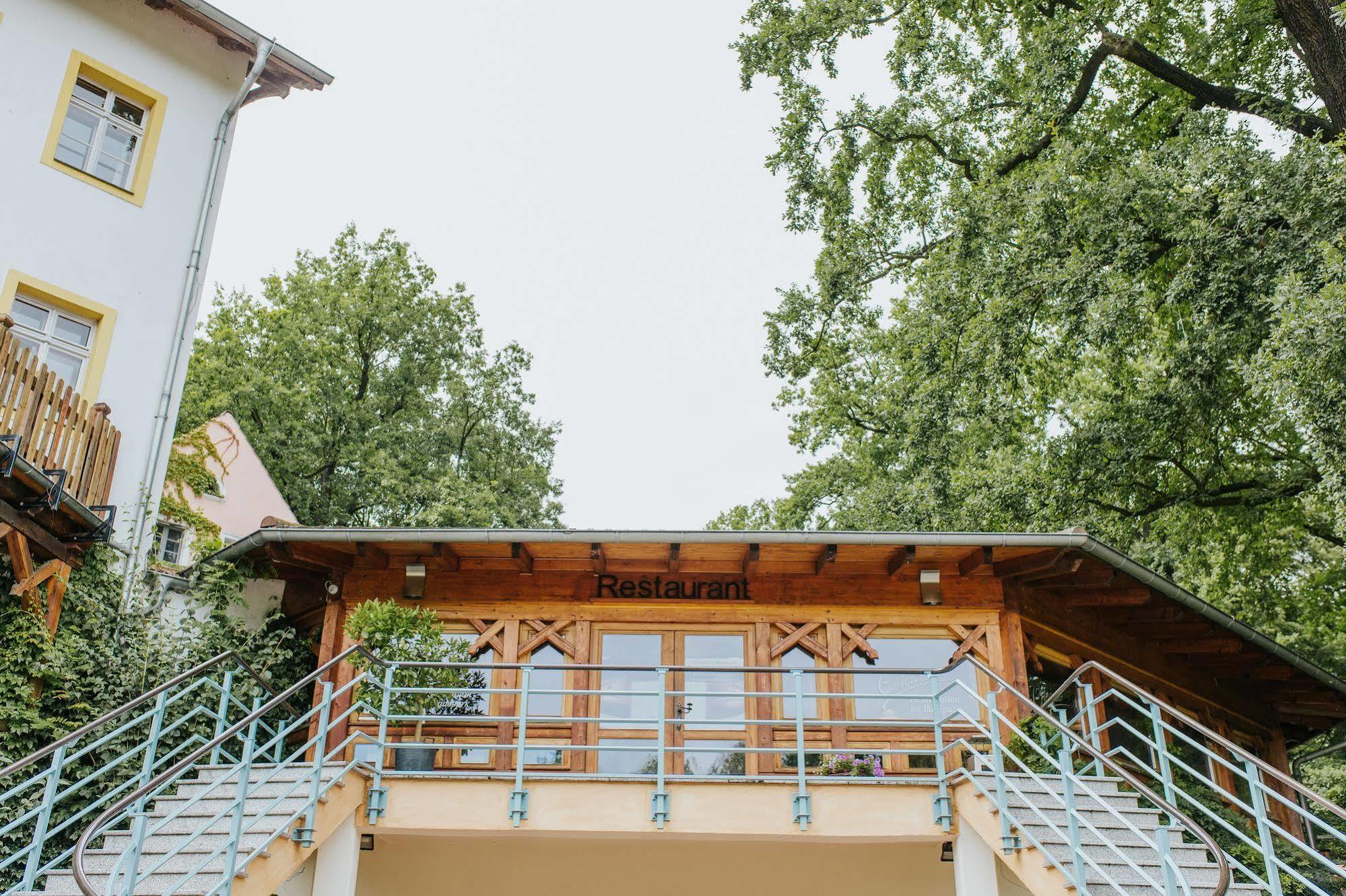 Turmvilla Bad Muskau Buitenkant foto